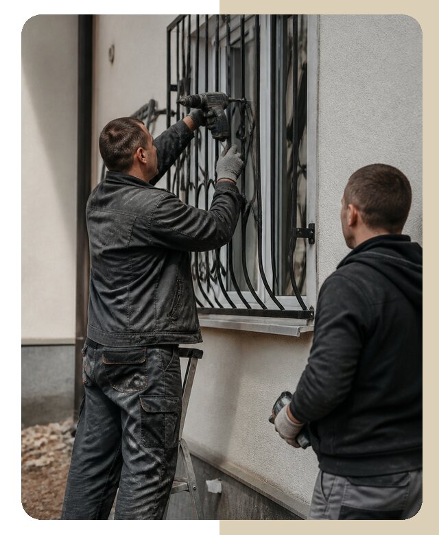 Установка наружных решеток в Великих Луках от 5065 р. | Дверной